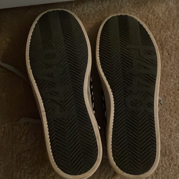 P448 - Picture 3 of 3